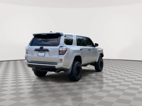 Used 2016 Toyota 4Runner Trail Premium AWD/4WD image 8