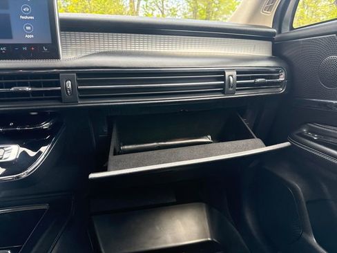 Certified 2023 Lincoln Corsair FWD w/ Equipment Group 101A image 27