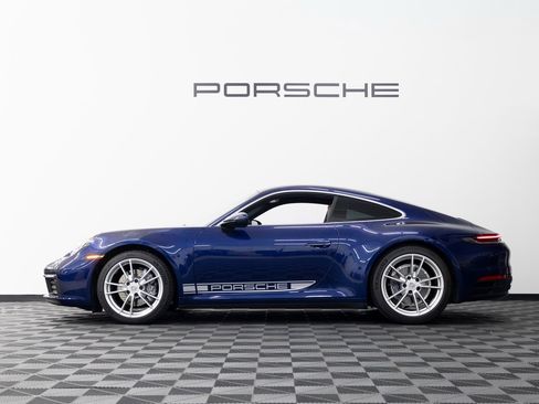 Certified 2022 Porsche 911 Carrera image 2