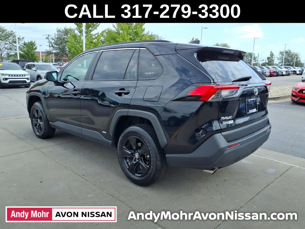 Used 2025 Toyota RAV4 LE AWD/4WD image 6
