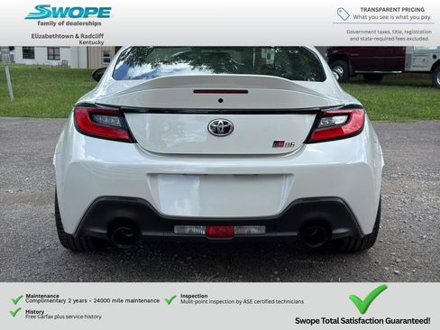 New 2026 Toyota GR86 Premium RWD image 4
