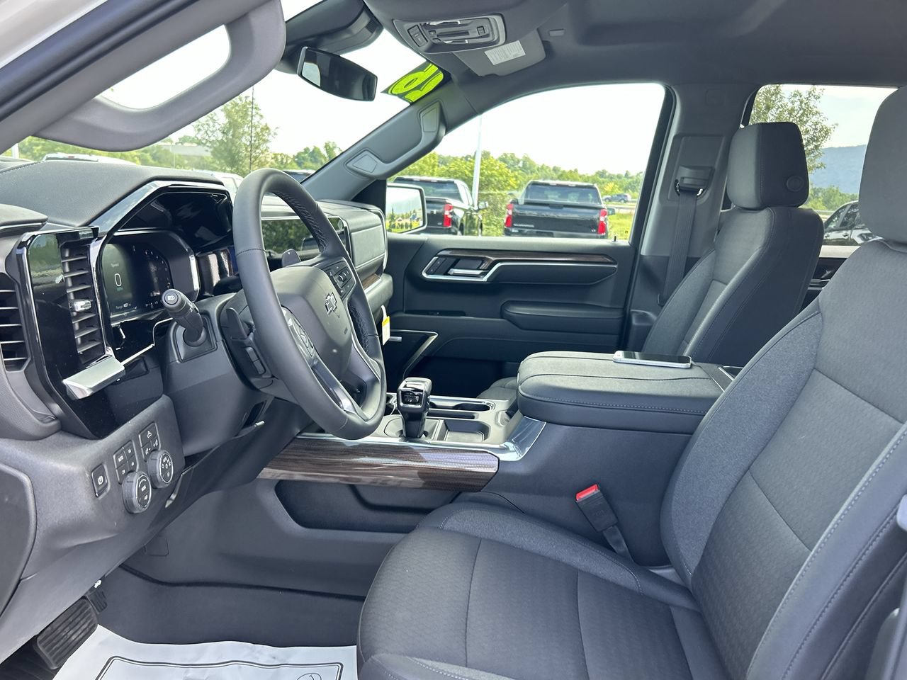New 2026 Chevrolet Silverado 1500 RST AWD/4WD image 22