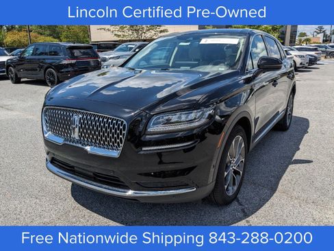 Certified 2023 Lincoln Nautilus Reserve w/ Equipment Group 201A image 8