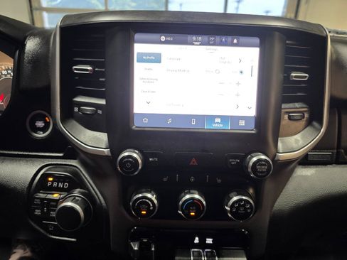 Used 2023 RAM 1500 Big Horn AWD/4WD image 33