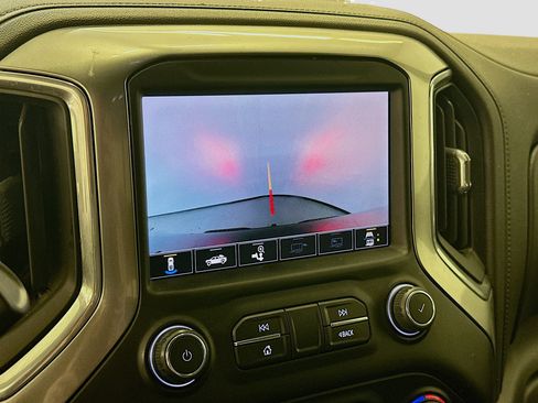 Used 2020 Chevrolet Silverado 1500 LT Trail Boss image 23