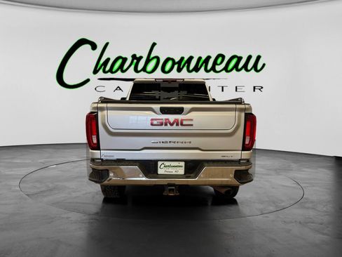 Used 2021 GMC Sierra 2500 SLT w/ SLT Premium Package image 4
