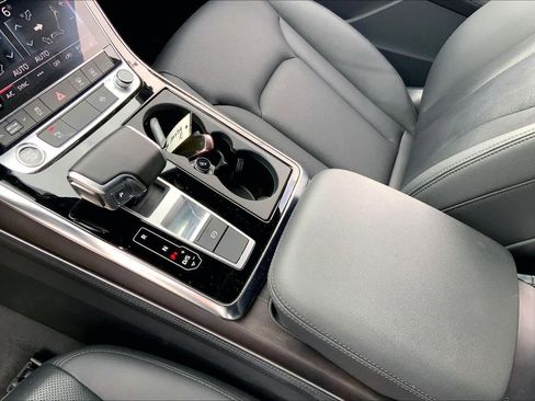 Used 2023 Audi Q7 2.0T Premium Plus image 16