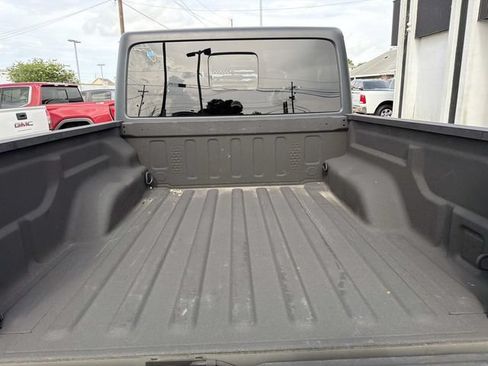 Used 2021 Jeep Gladiator Sport AWD/4WD image 10