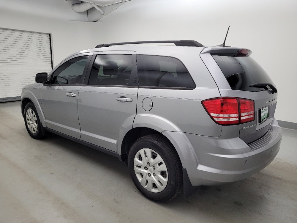 Used 2020 Dodge Journey SE w/ SE Popular Equipment Group FWD image 3