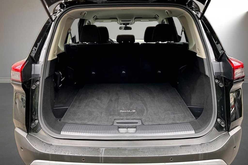 Used 2022 Nissan Rogue S AWD/4WD image 7