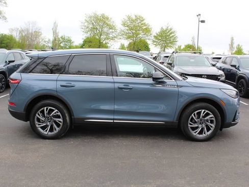 Certified 2023 Lincoln Corsair AWD w/ Equipment Group 101A image 2