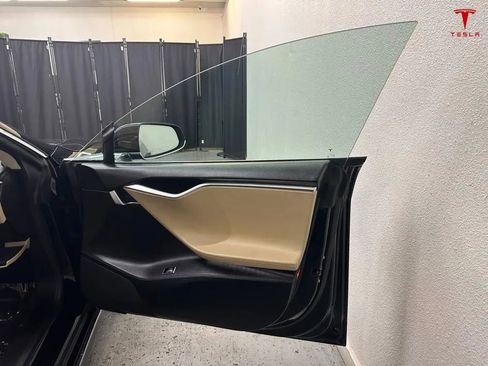 Used 2013 Tesla Model S RWD image 15