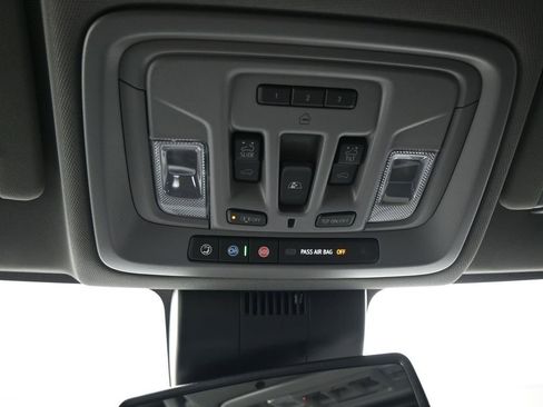 New 2026 GMC Sierra 1500 SLT w/ SLT Premium Plus Package image 19