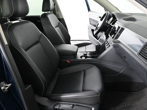 Certified 2021 Volkswagen Atlas SE w/ Panoramic Sunroof Package image 15