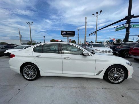 Used 2018 BMW 530e RWD image 3