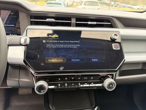 New 2027 Chevrolet Bolt LT image 27