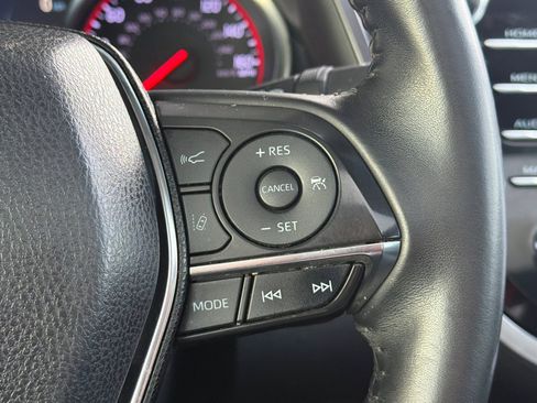 Used 2018 Toyota Camry XSE w/ Driver Assist Package image 30