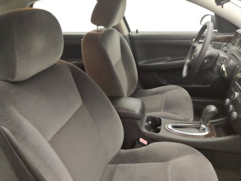 Used 2015 Chevrolet Impala Limited LS FWD image 21