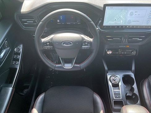 Used 2025 Ford Escape ST-Line w/ Tech Pack #1 image 8