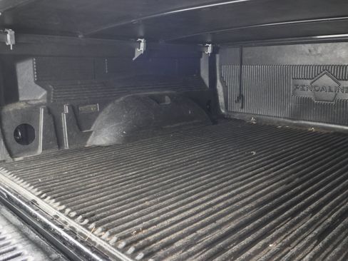 Used 2020 RAM 1500 Big Horn AWD/4WD image 5