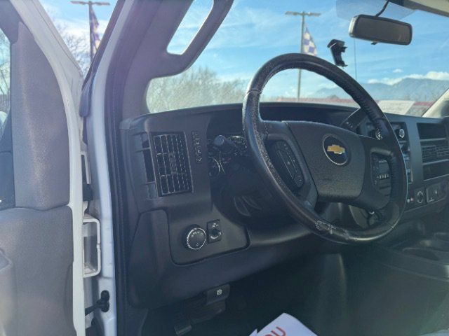 Used 2020 Chevrolet Express 3500 w/ Power Convenience Package RWD image 29