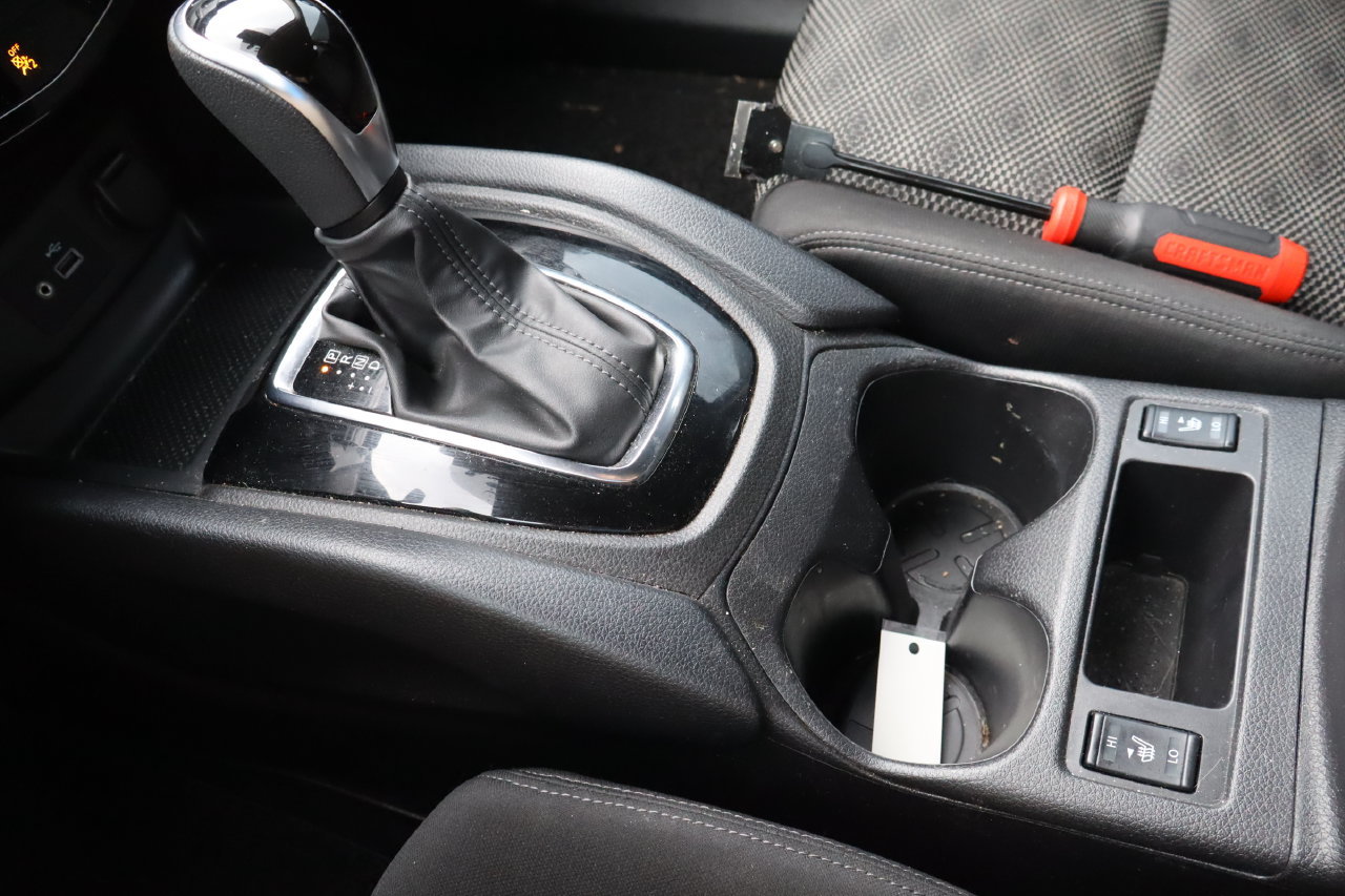 Used 2021 Nissan Rogue Sport SV FWD image 24