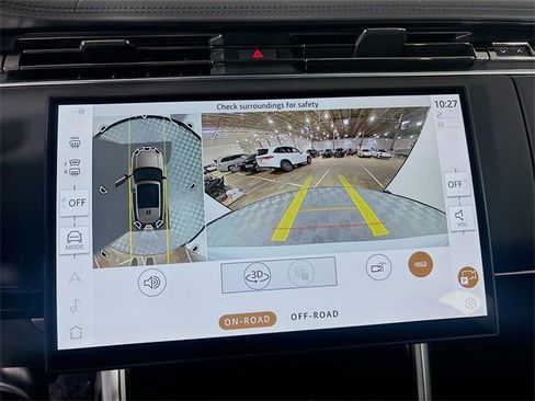 New 2025 Land Rover Range Rover SE image 17