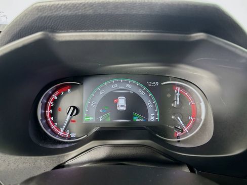 Used 2025 Toyota RAV4 LE image 18