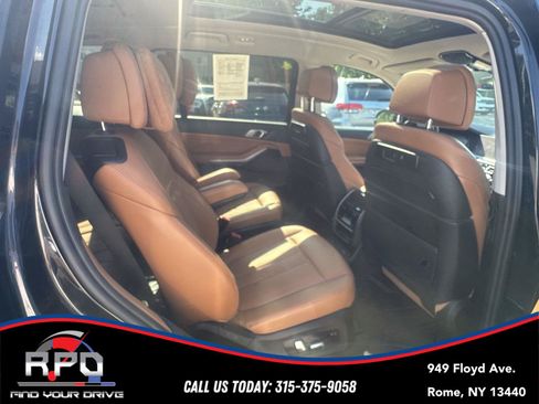 Used 2020 BMW X7 xDrive40i w/ Luxury Seating Package AWD/4WD image 32
