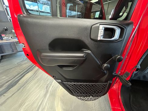 Used 2019 Jeep Wrangler Unlimited Sport AWD/4WD image 48