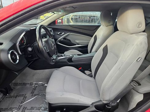 Used 2023 Chevrolet Camaro LT image 14