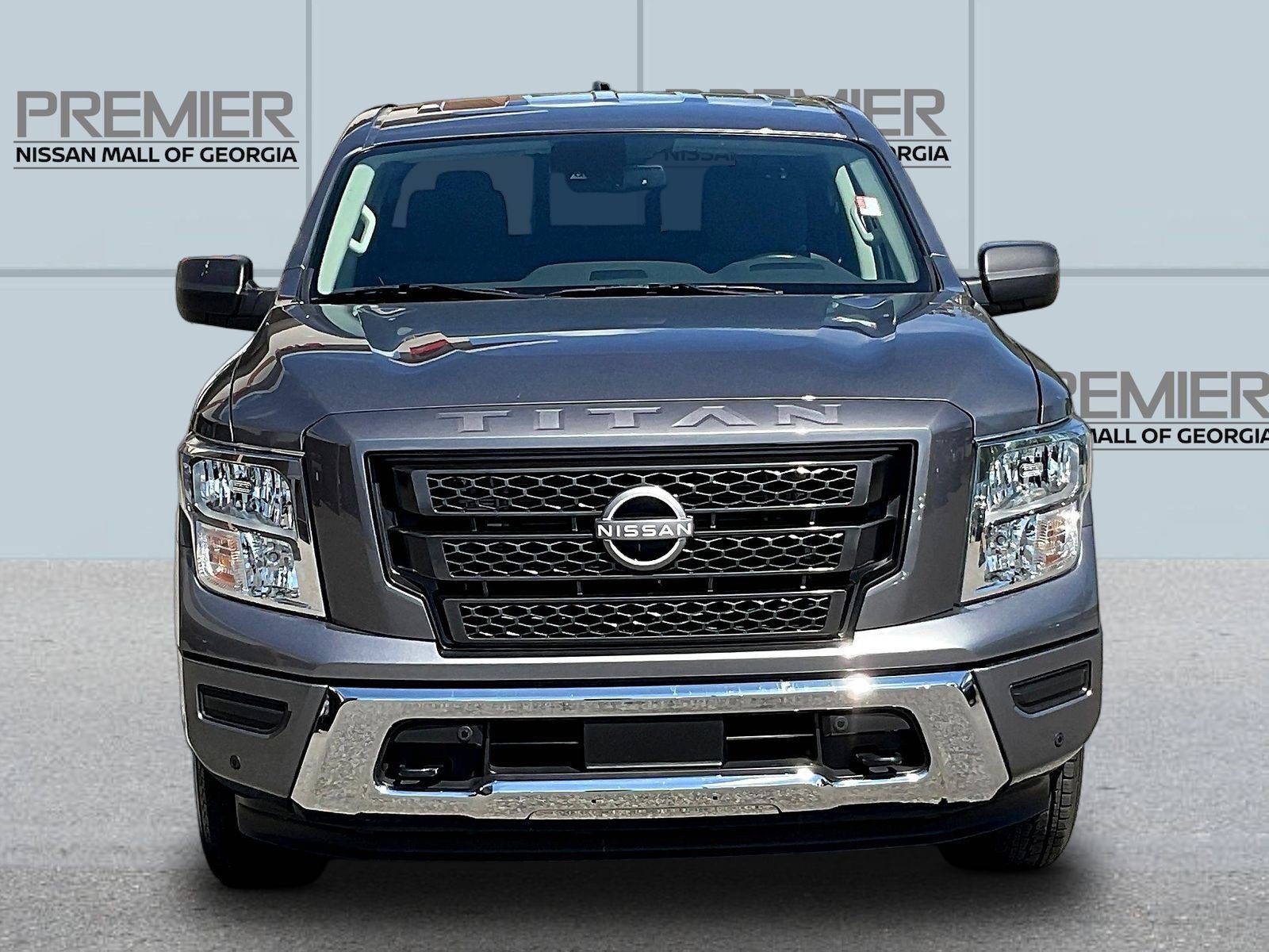 Certified 2024 Nissan Titan SV w/ SV Convenience Package AWD/4WD image 2