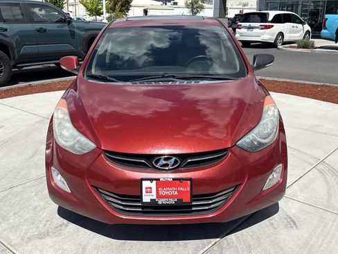Used 2011 Hyundai Elantra Limited w/ Premium Pkg 5 FWD image 3