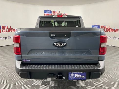 New 2025 Ford Maverick Lariat w/ Black Appearance Package image 4