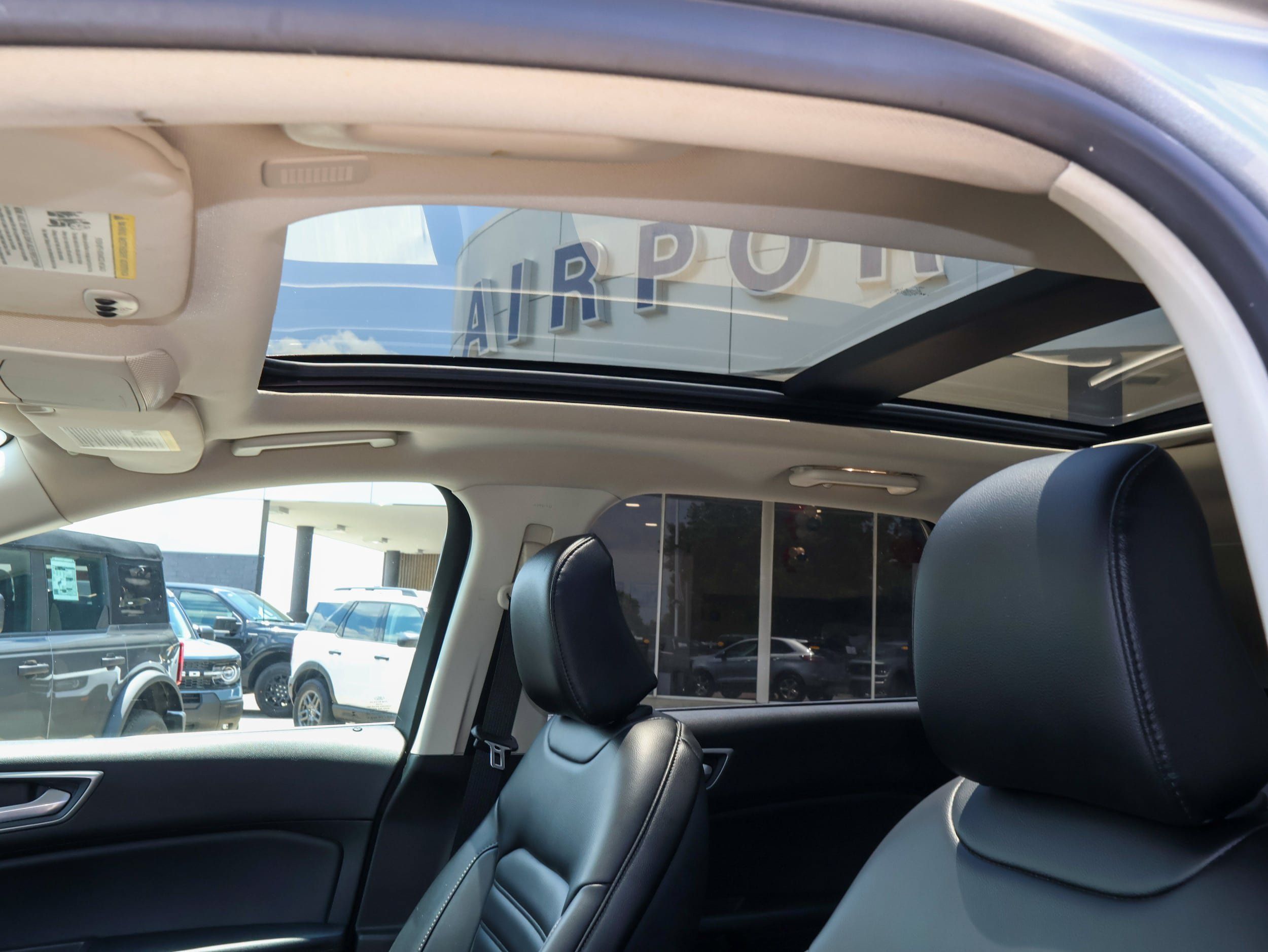 Used 2024 Ford Edge SEL w/ Convenience Package AWD/4WD image 13