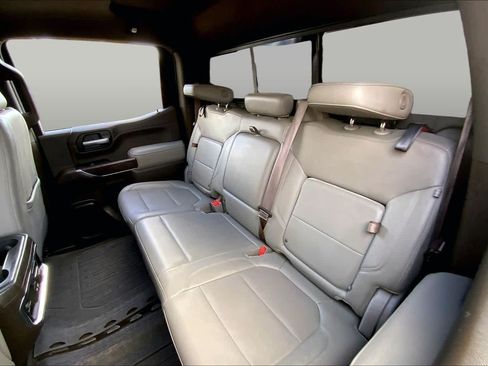 Used 2020 GMC Sierra 1500 SLT RWD image 20