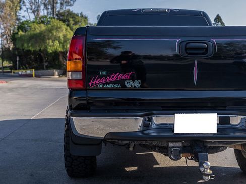 Used 2002 GMC Sierra 2500 4x4 Crew Cab HD w/ SLT Marketing Option Pkg image 64