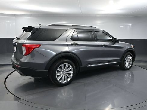 Used 2022 Ford Explorer Limited AWD/4WD image 6