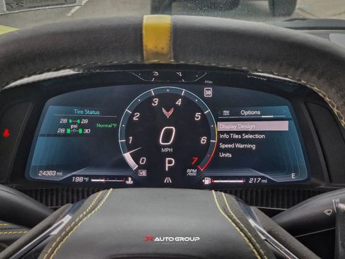 Used 2020 Chevrolet Corvette Stingray Premium Cpe w/ 3LT Preferred Equipment Group image 17