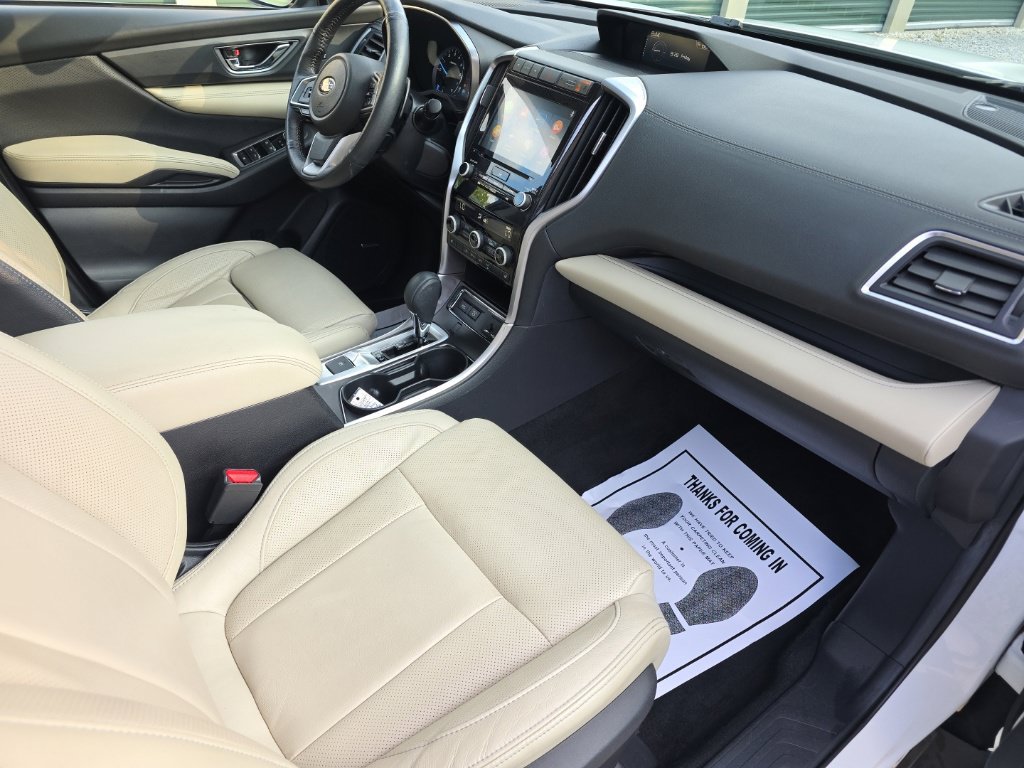 Used 2022 Subaru Ascent Limited w/ Technology Package AWD/4WD image 19