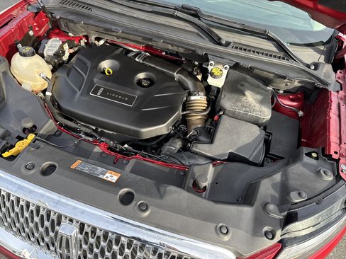 Used 2019 Lincoln MKC Premiere image 43