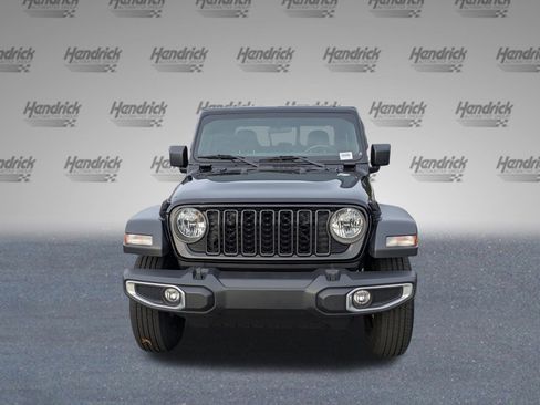 Used 2024 Jeep Gladiator Sport image 10