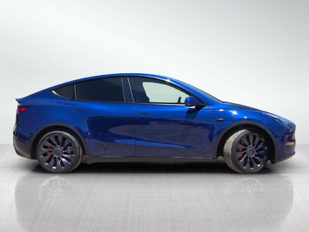 Used 2023 Tesla Model Y Performance AWD/4WD image 4