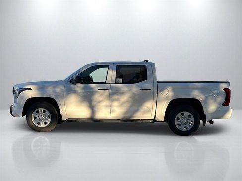 New 2026 Toyota Tundra SR image 8