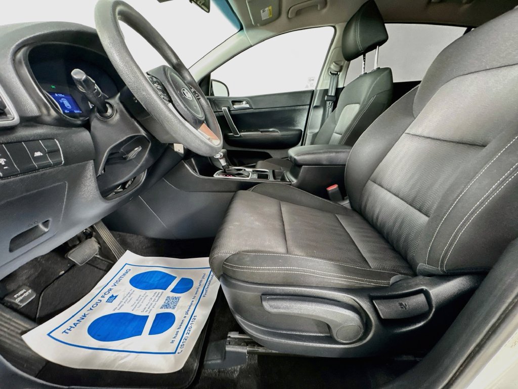 Used 2022 Kia Sportage LX FWD image 24