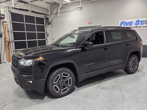 New 2026 Jeep Cherokee Limited AWD/4WD image 3