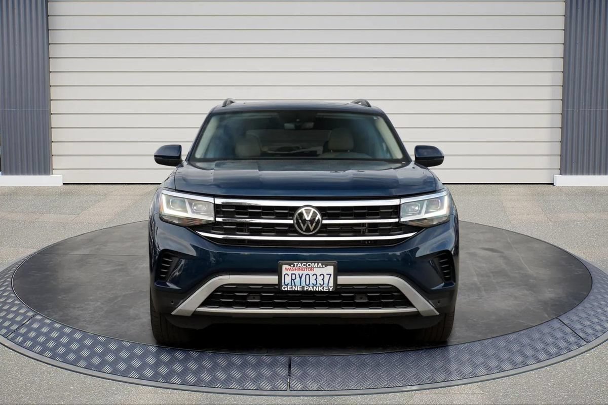 Used 2021 Volkswagen Atlas SE AWD/4WD image 2