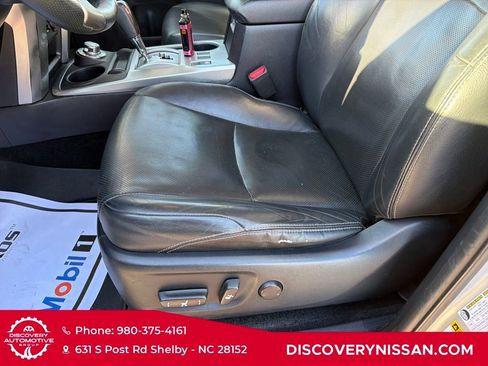 Used 2015 Toyota 4Runner Limited image 14
