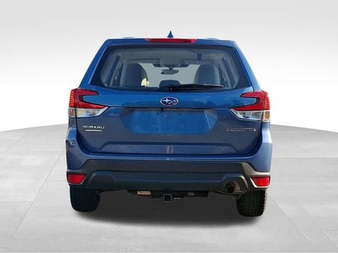Used 2023 Subaru Forester AWD/4WD image 5