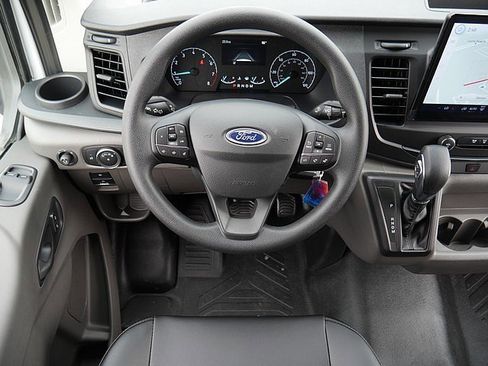 New 2025 Ford Transit 250 148 Medium Roof Extended AWD image 17
